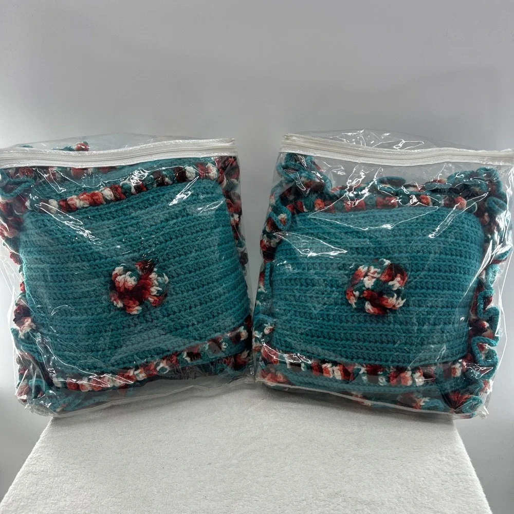 Decorative Pillows Handmade Crocheted Throw Pillows 3D Decor Teal Knit‎ Ruffles